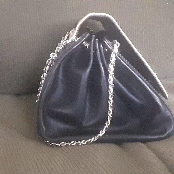 Chanel Lambskin//Patent Flap  2.55 Chain Shoulder Bag 2000-2002 - Picture 12 of 16